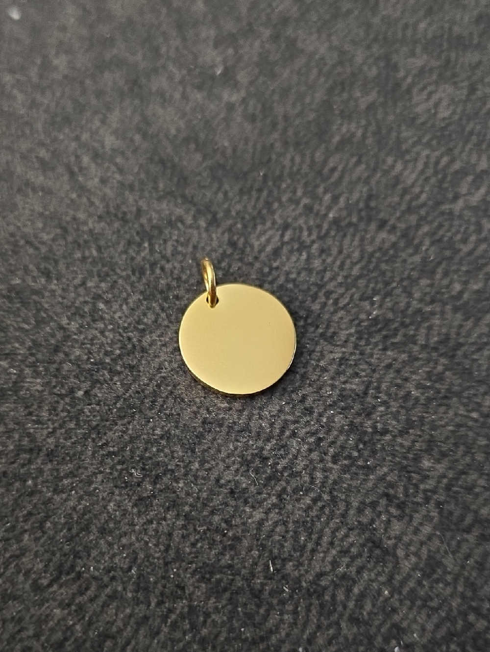 Plunder Engravable Gold Round Disc Pendant - Minimalist Women’s Jewelry